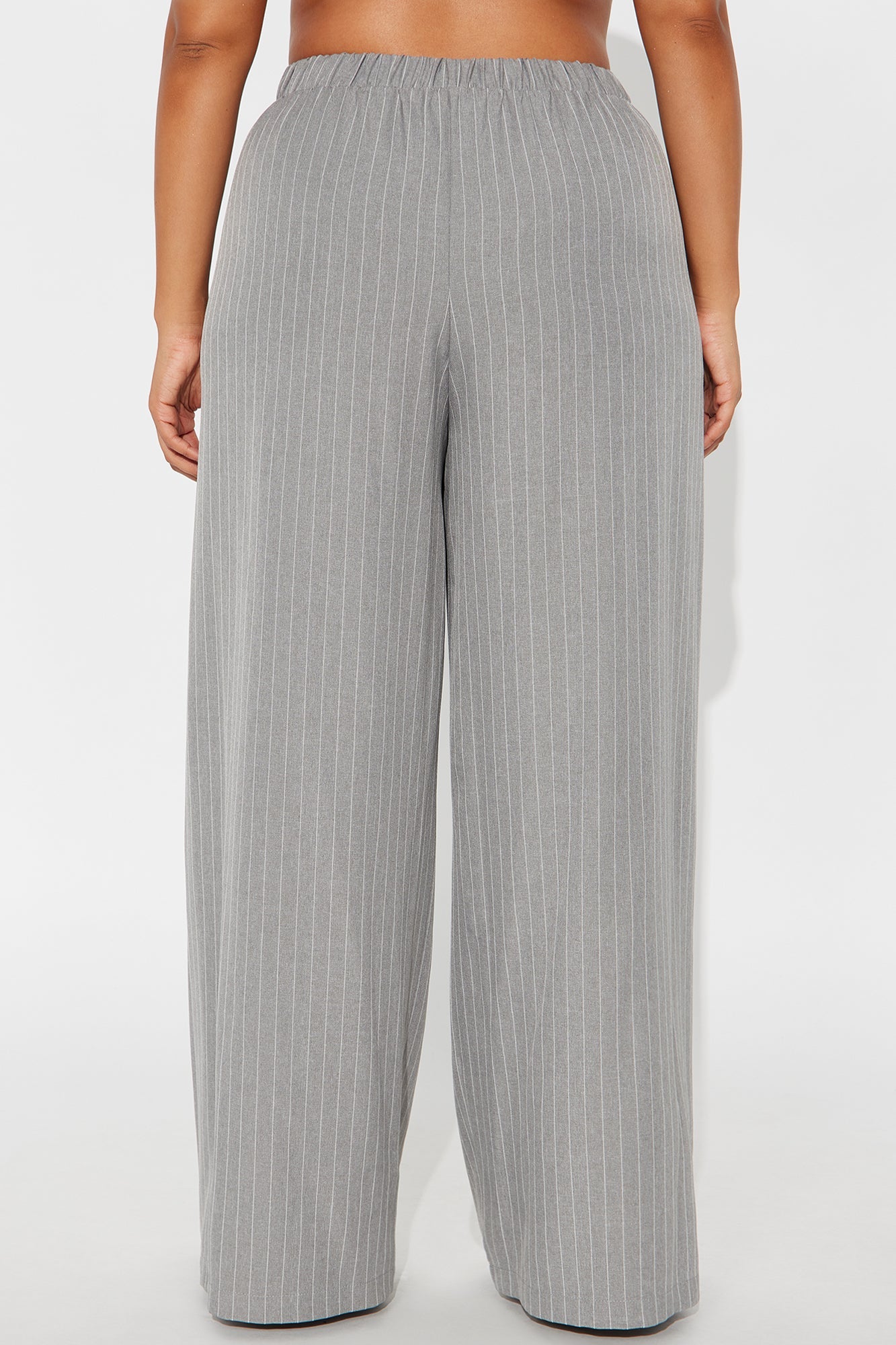 Easy To Wear Pinstripe Wide Leg Pant 32″ - Grey