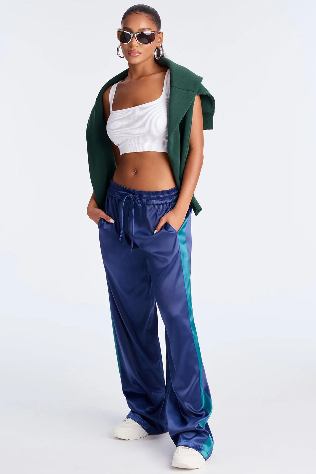 Bossed Up Satin Wide Leg Pant 33″ - Navy/combo 