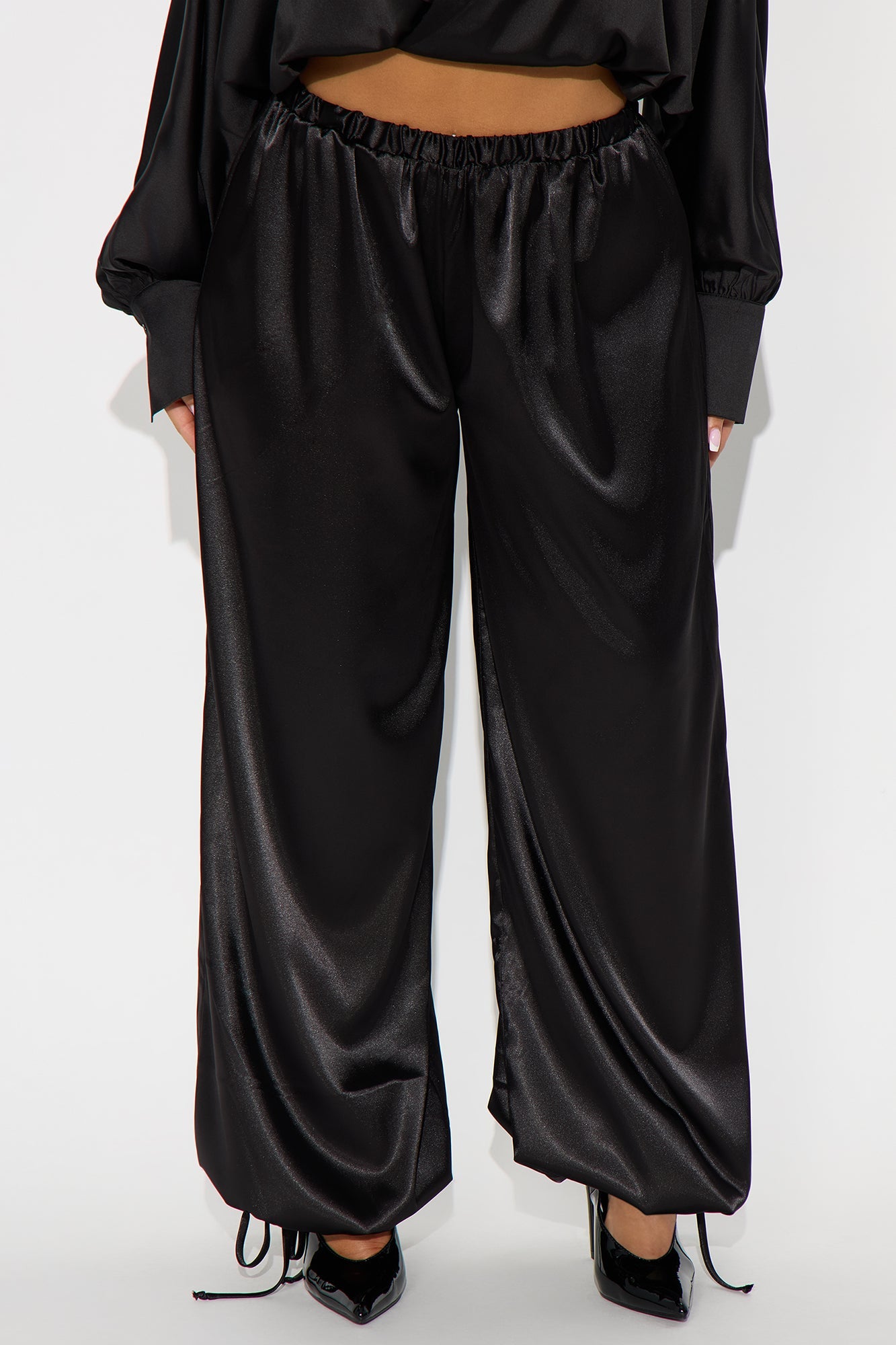 Destinee Satin Balloon Pants 29″ - Black
