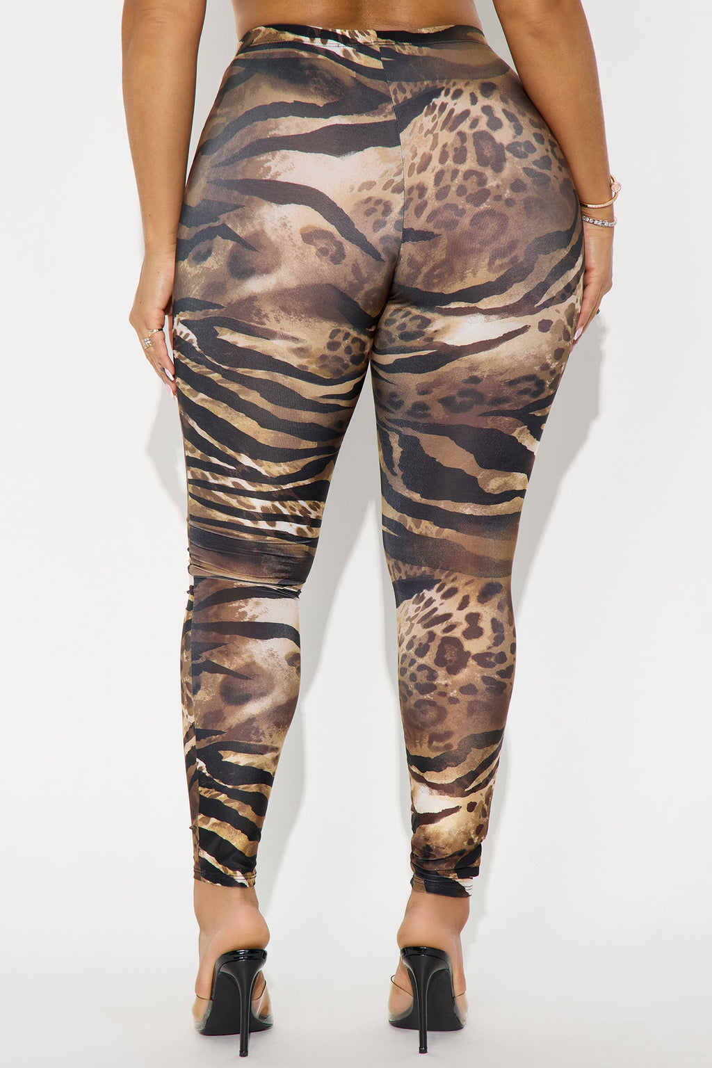 Emmy Animal Print Mid Rise Capri Legging - Brown/combo