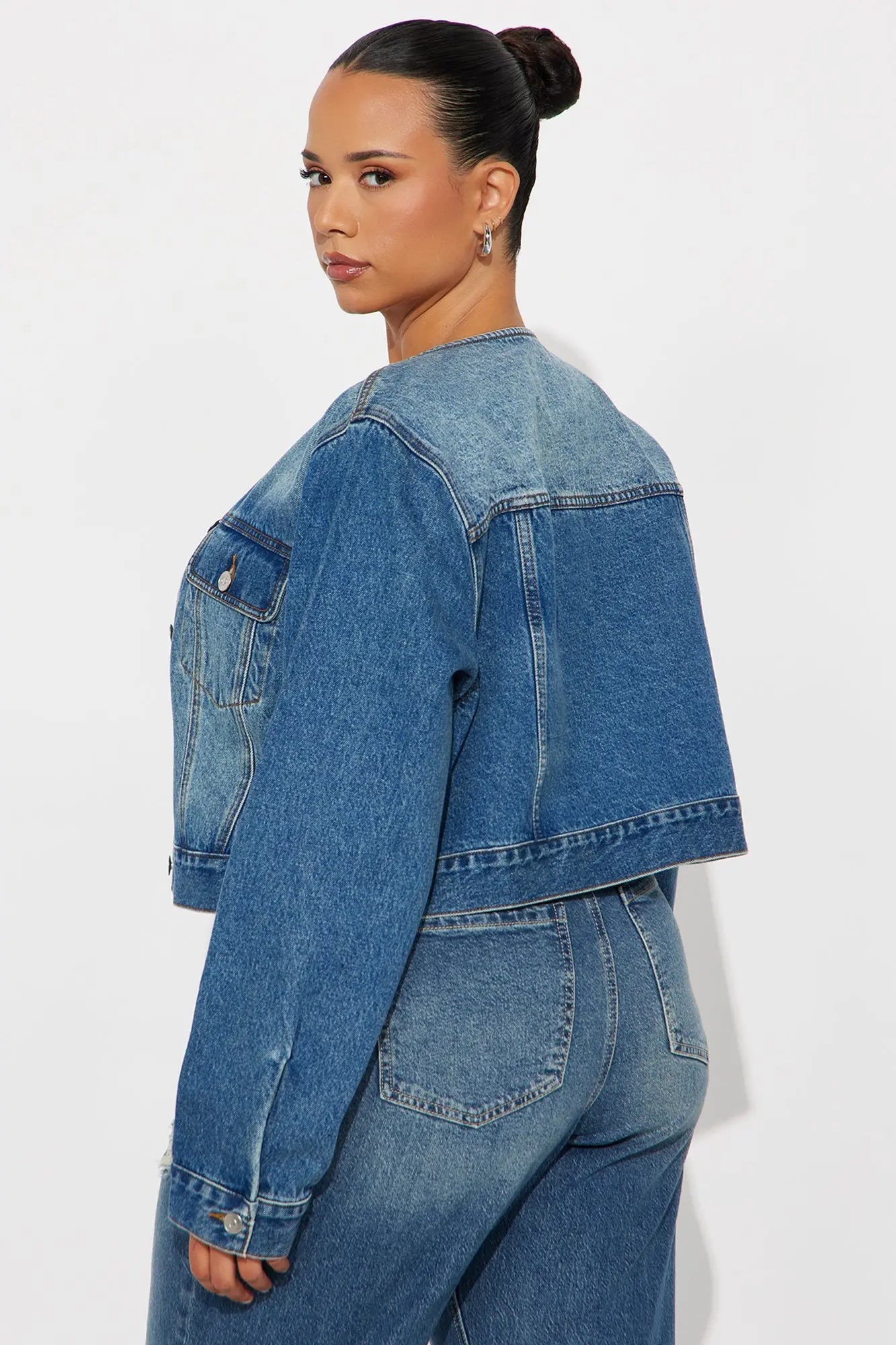 Flirty Denim Trucker Jacket - Medium Wash 