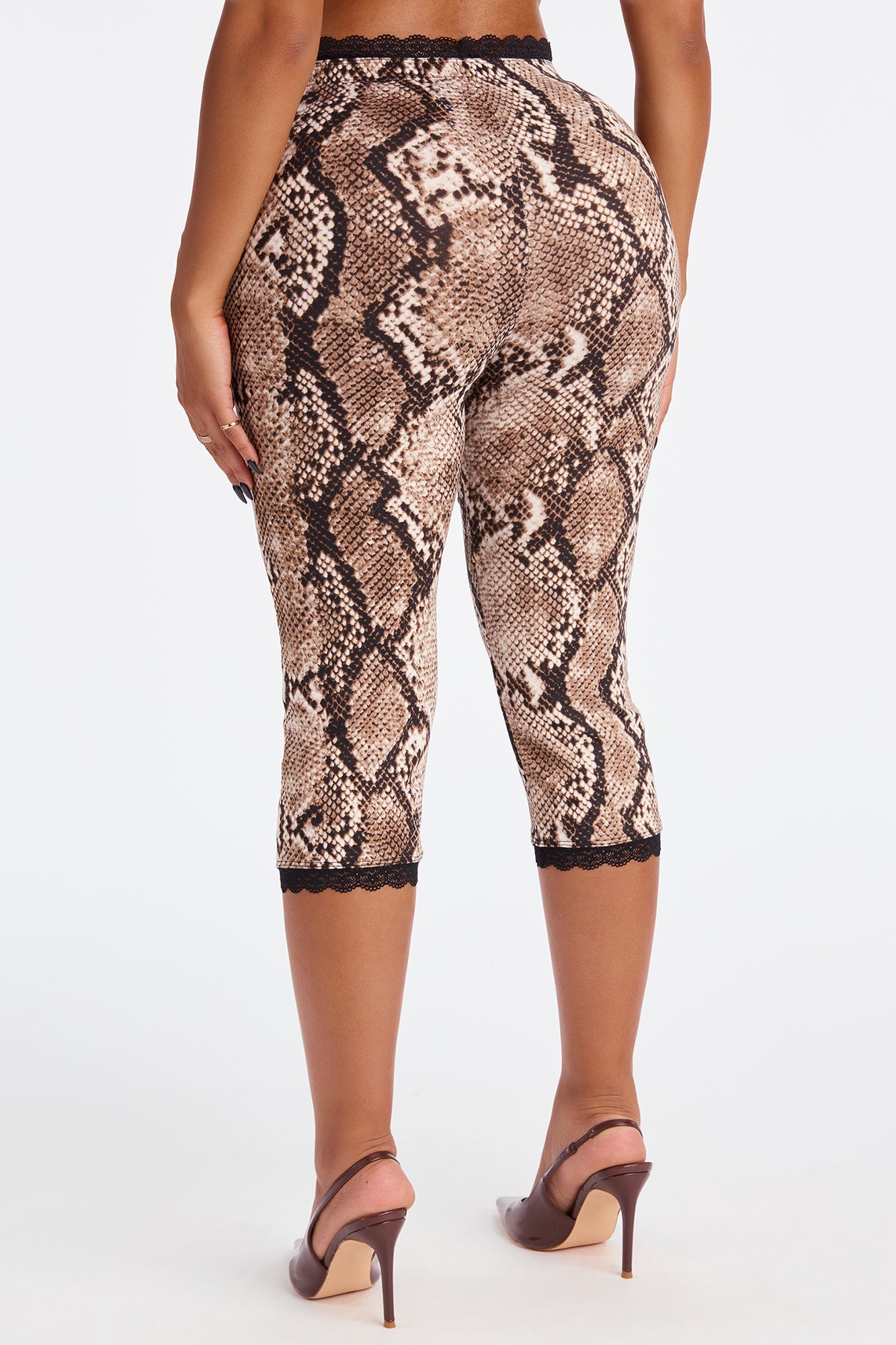 Florentina Lace Trim Capri Legging - Mocha/combo