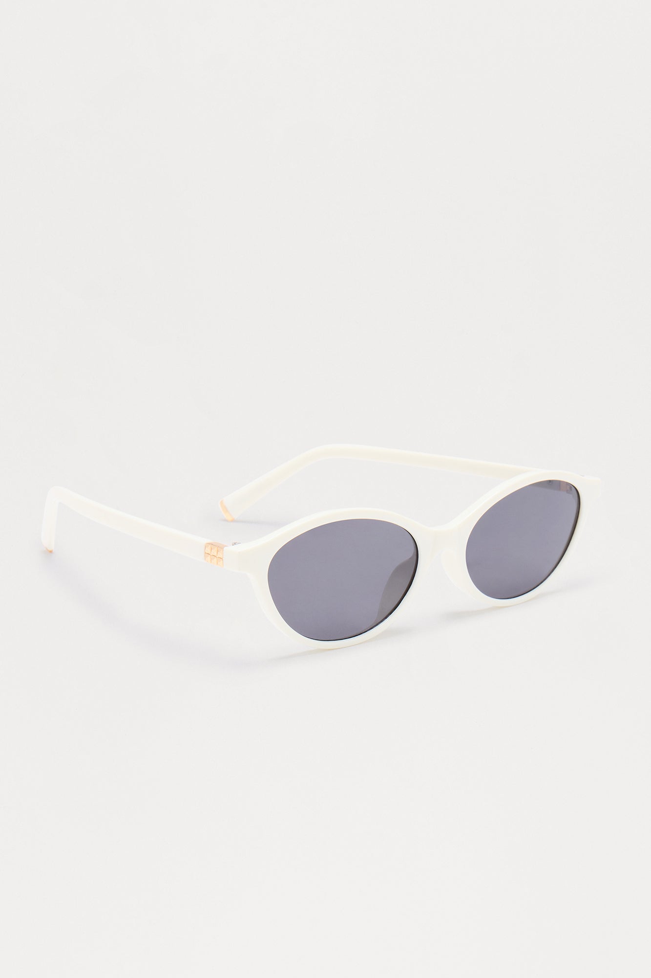 Wine Down Sunglasses - White