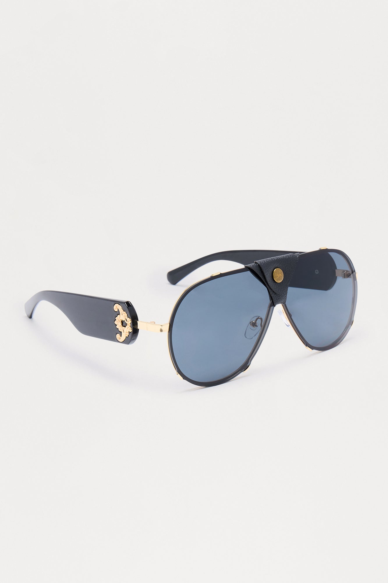 Passport Ready Sunglasses - Black