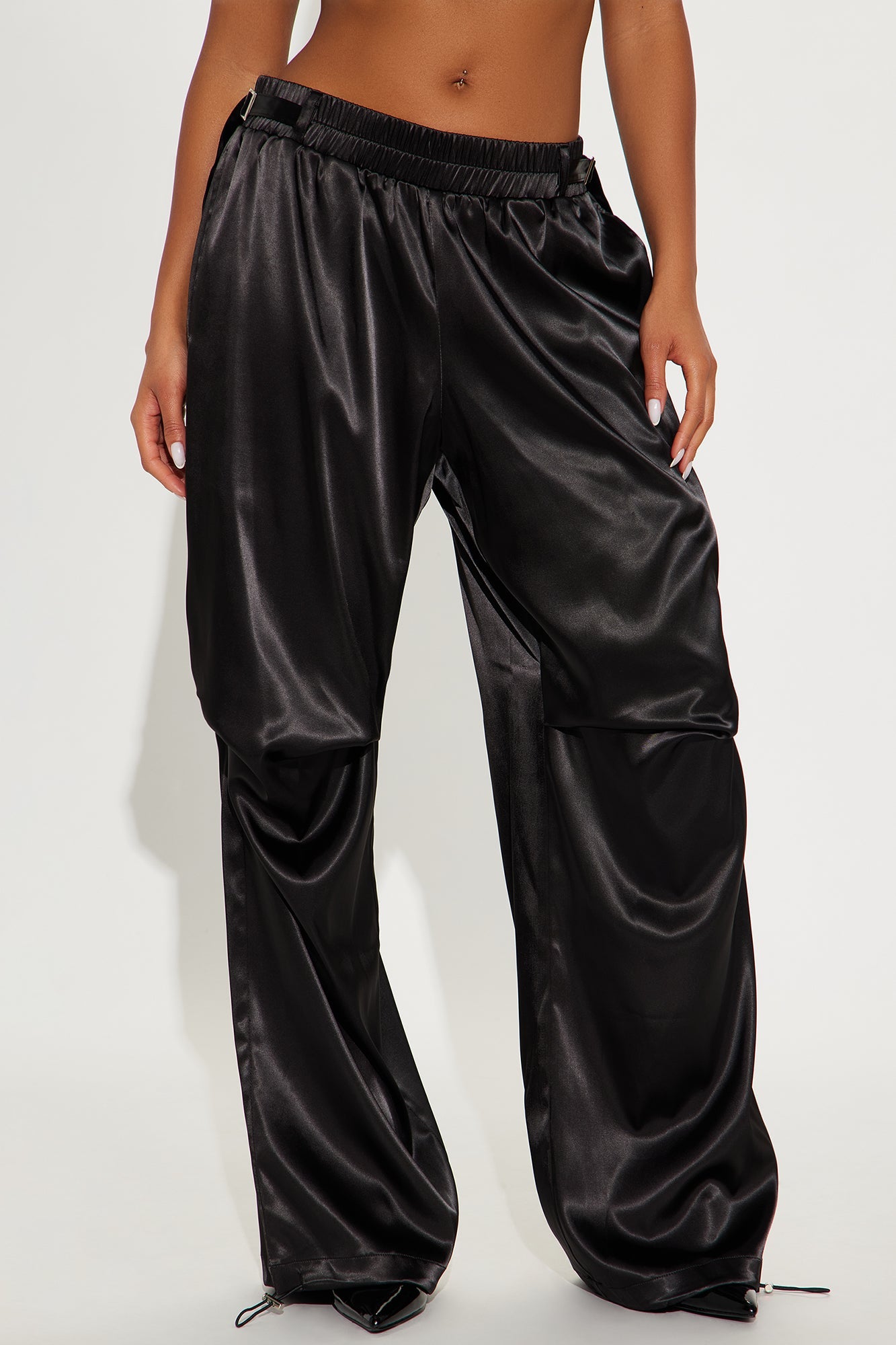 Ambitious Babe Satin Jogger Pant 32 - Black