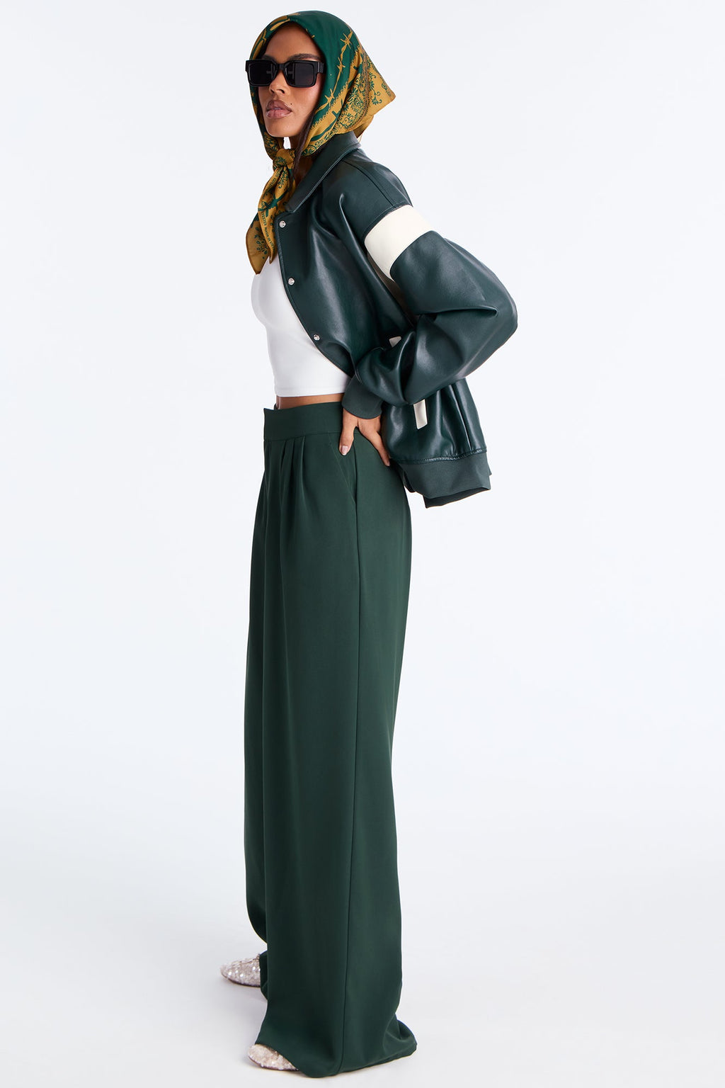 Candice Pleated Wide Leg Trouser Pant 33″ - Hunter