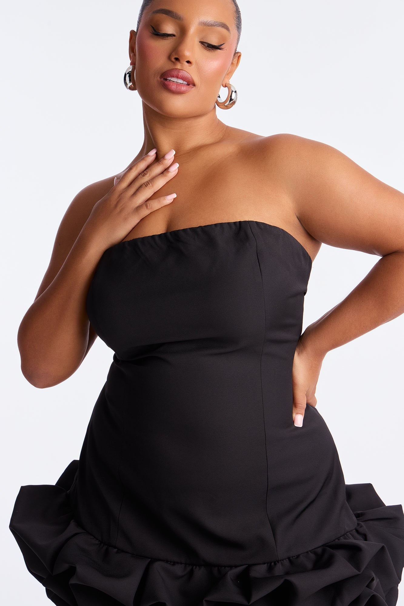 Cierra Strapless Bubble Mini Dress - Black