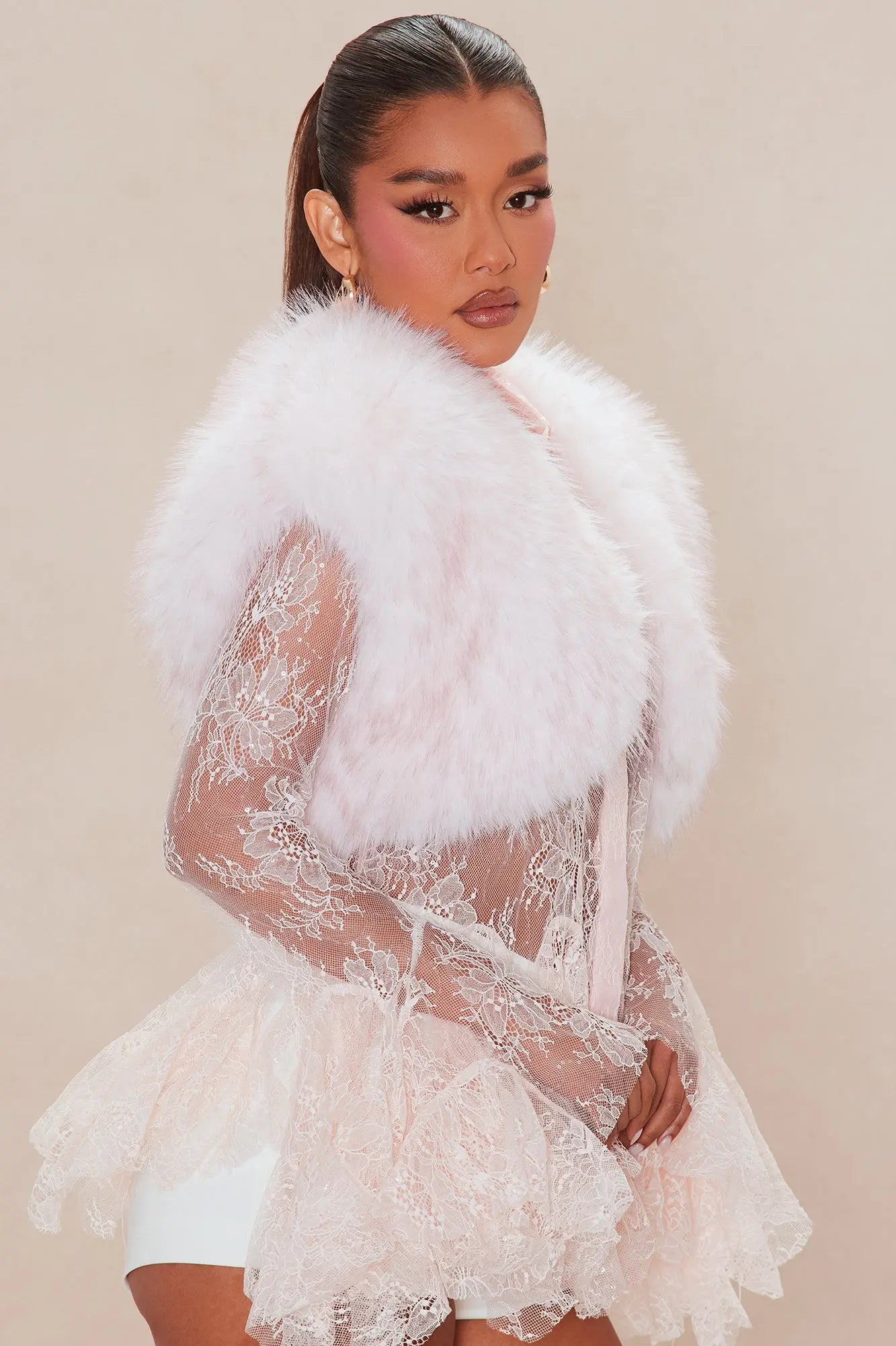 Faye Faux Fur Shrug - Light Pink 