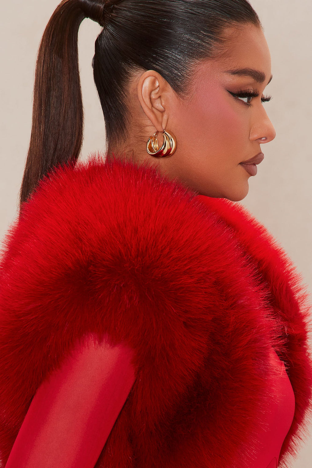 Raya Faux Fur Shrug - Red