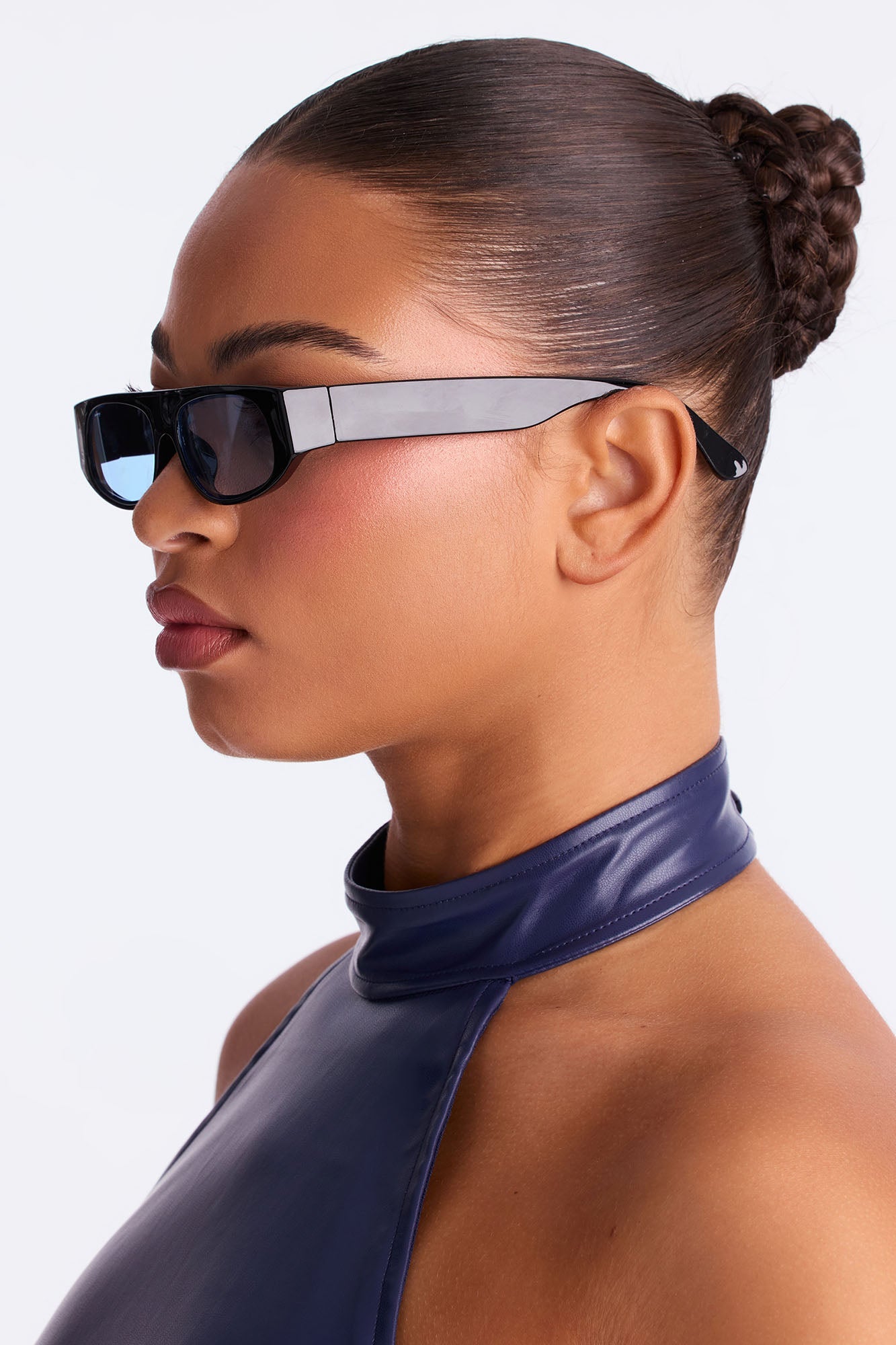 Get The Hint Sunglasses - Black/Blue