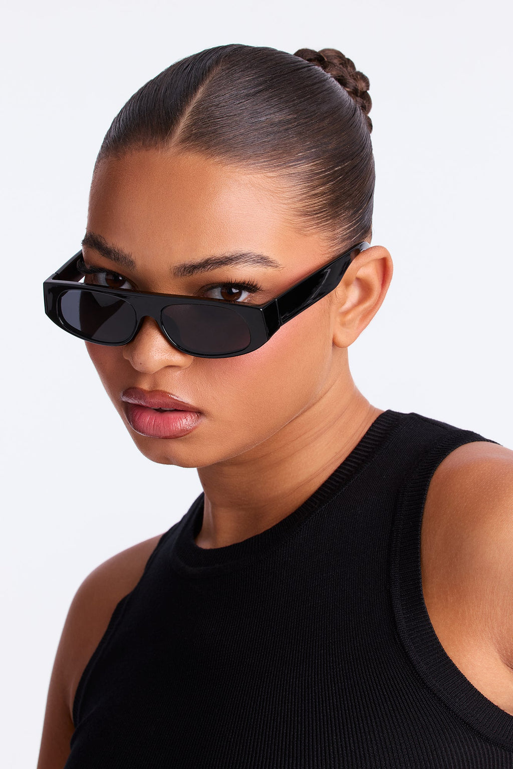 Get The Hint Sunglasses - Black