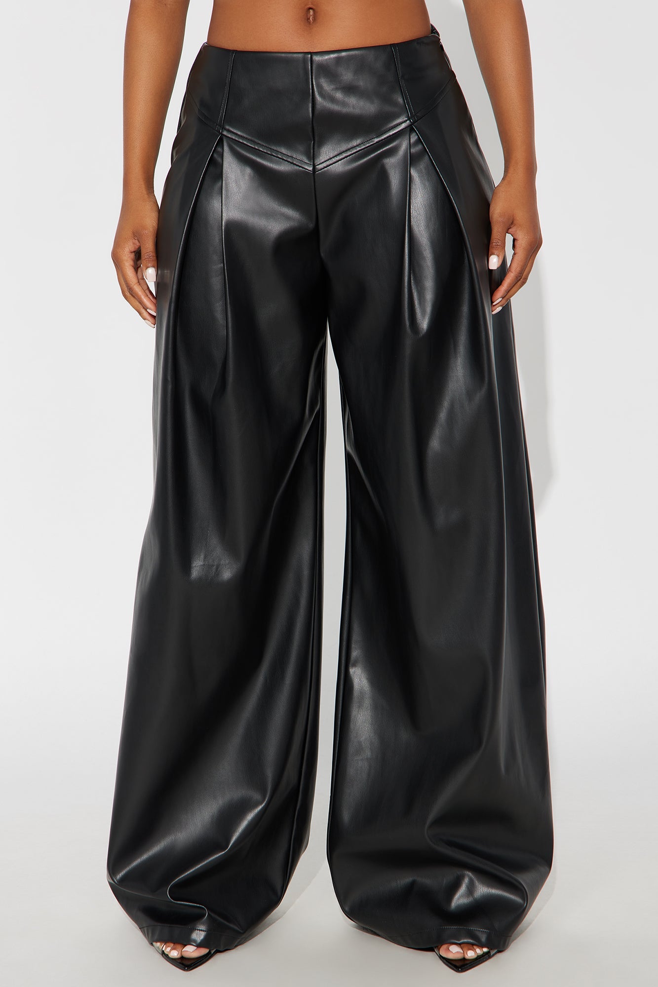 Mindful Thoughts Faux Leather Wide Leg Pant 33 - Black