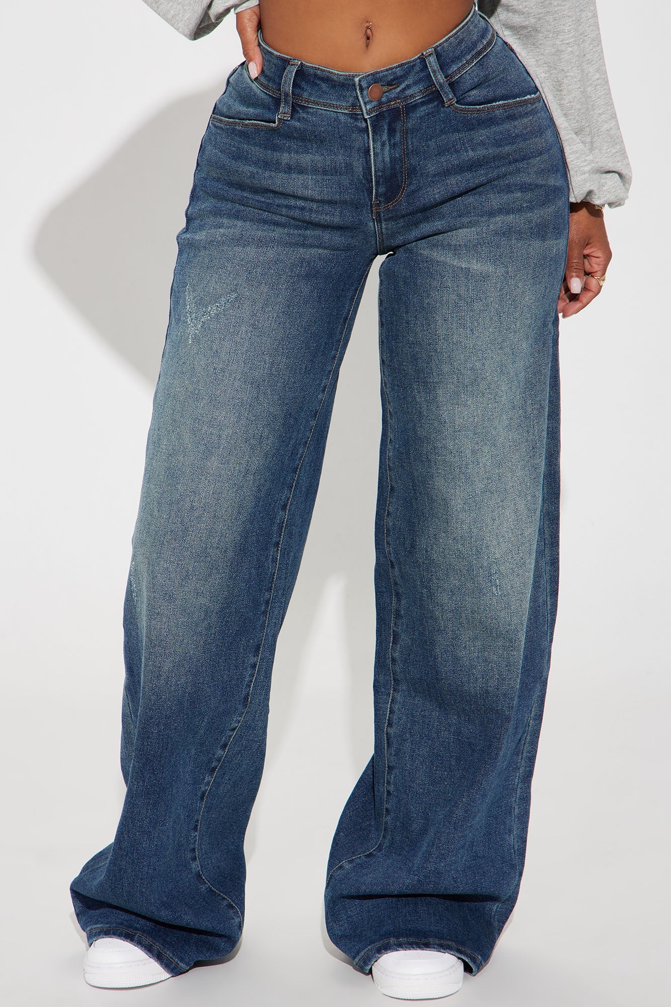 Lost As Always Stretch Baggy Jeans - Medium Wash