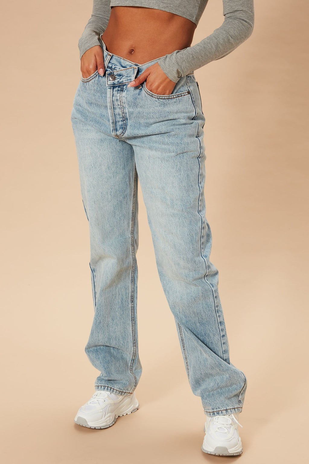 Crossover Straight Leg Jeans - Light Blue Wash