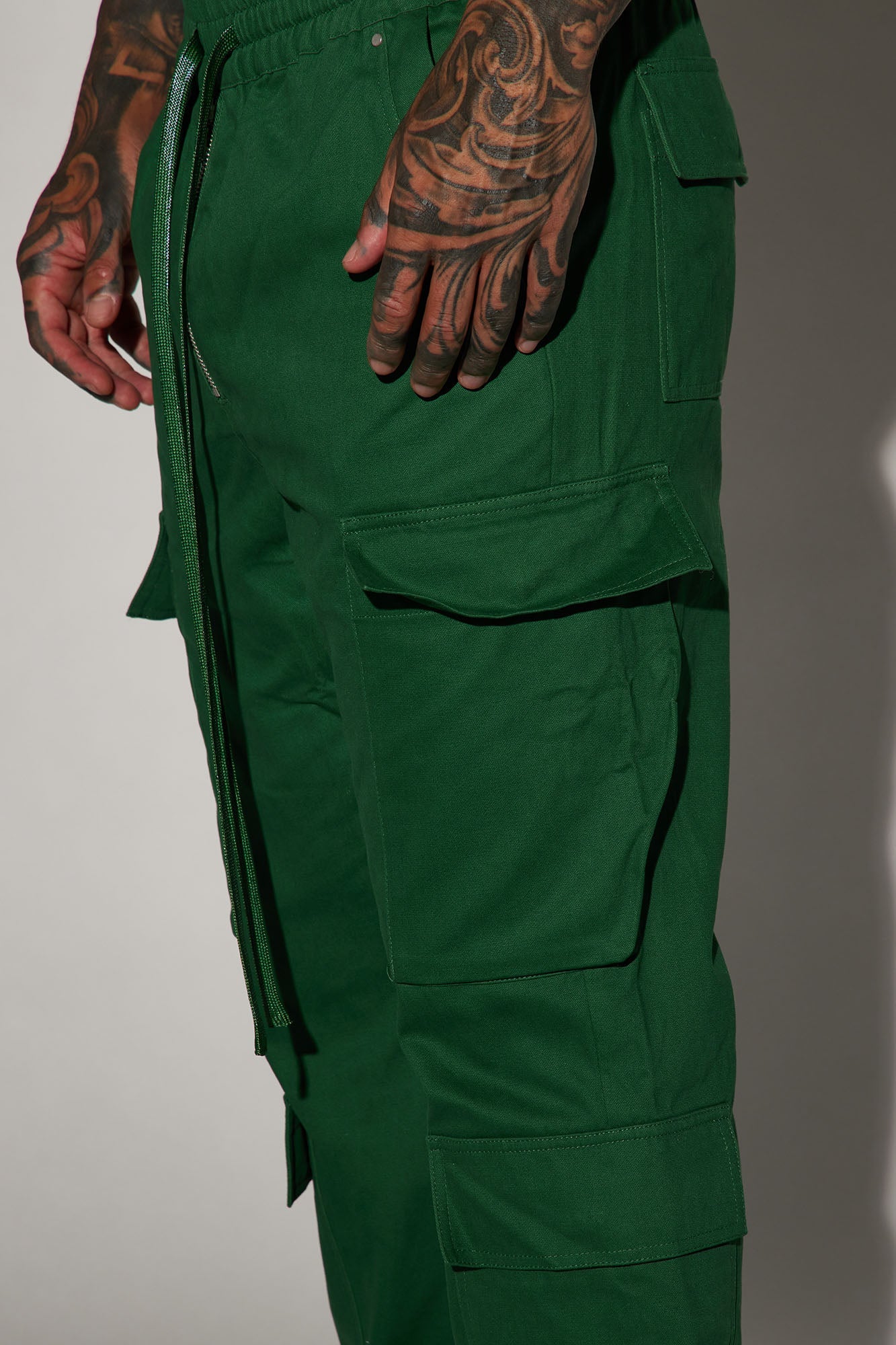 Alisos Twill Slim Flare Cargo Pants - Hunter