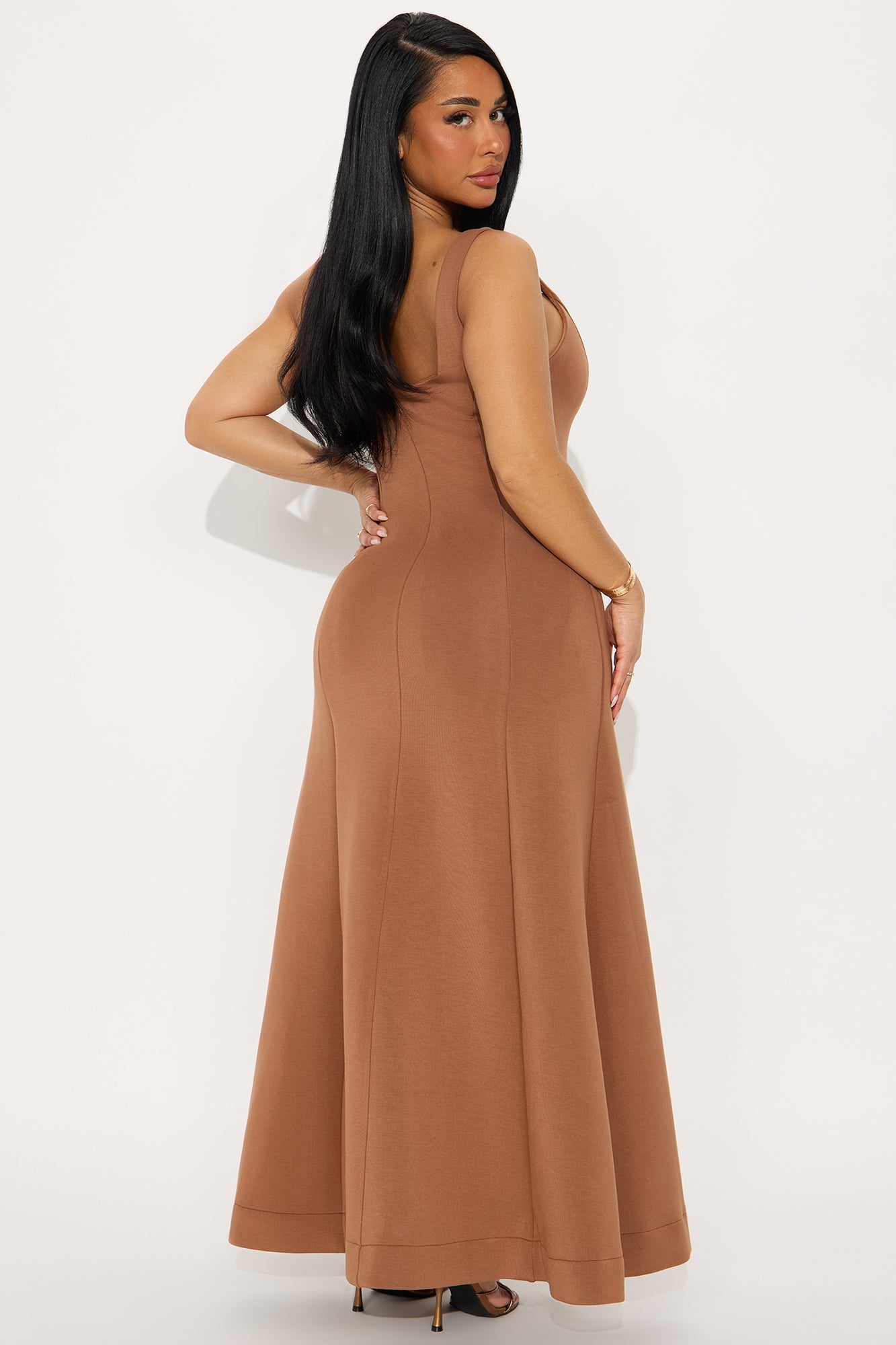 Debbie Flowy Maxi Dress - Mocha