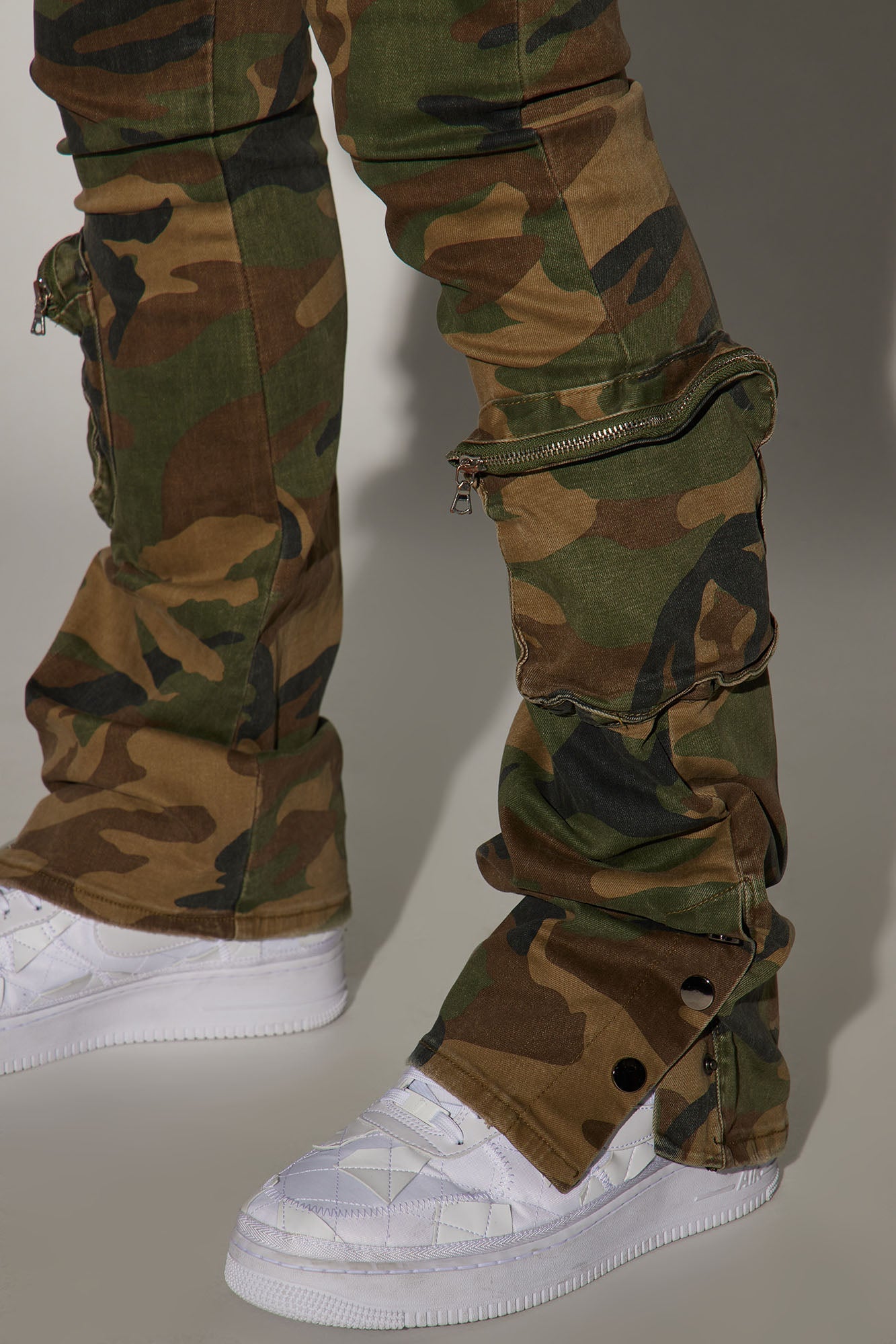 Round Up Stacked Skinny Flare Pants - Camouflage
