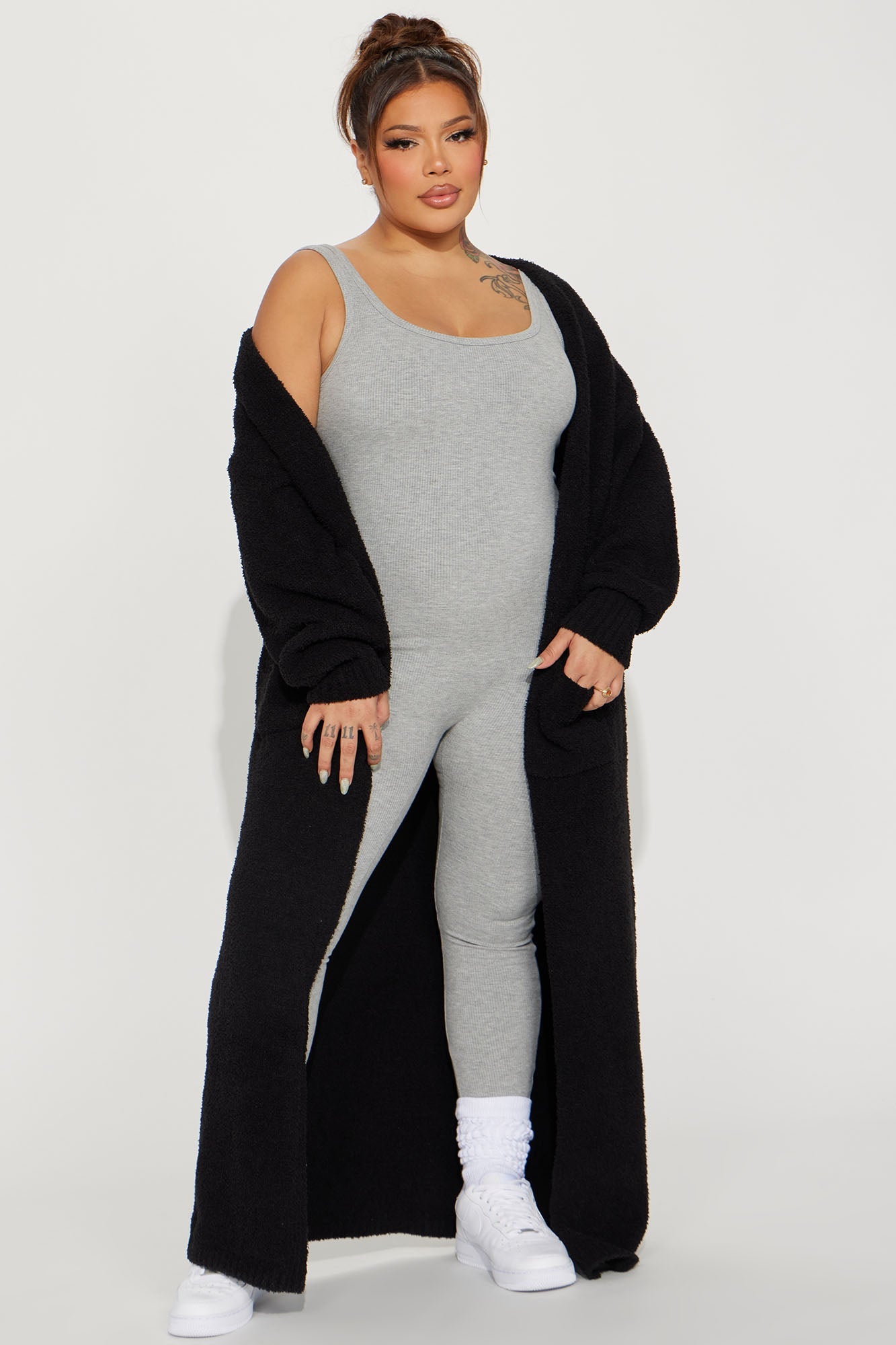 Living In It Cardigan - Black