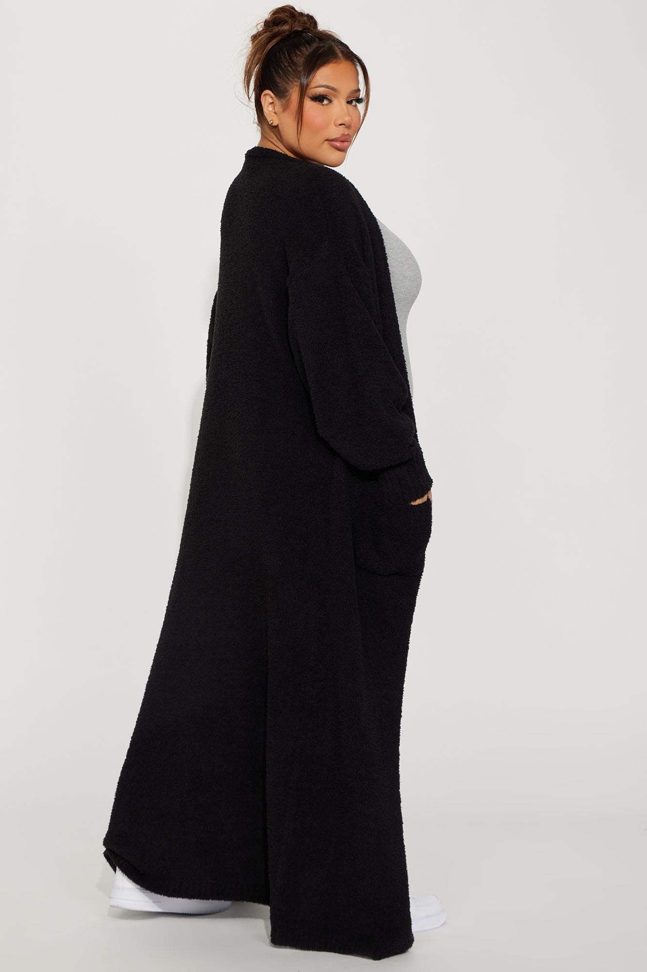 Living In It Cardigan - Black