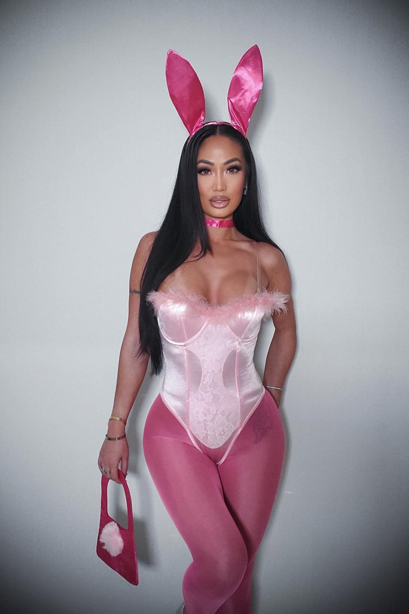 Like It's Hard Bunny 5 Piece Costume Set - Pink