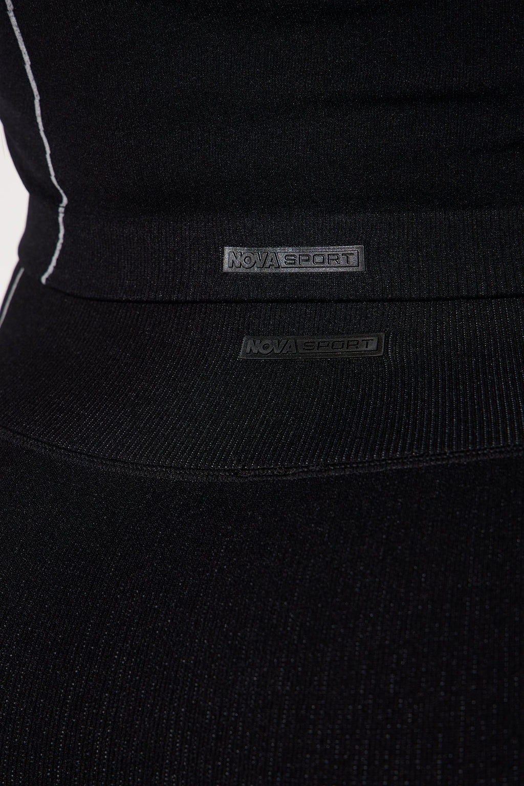 Clean Lines Active Set - Black