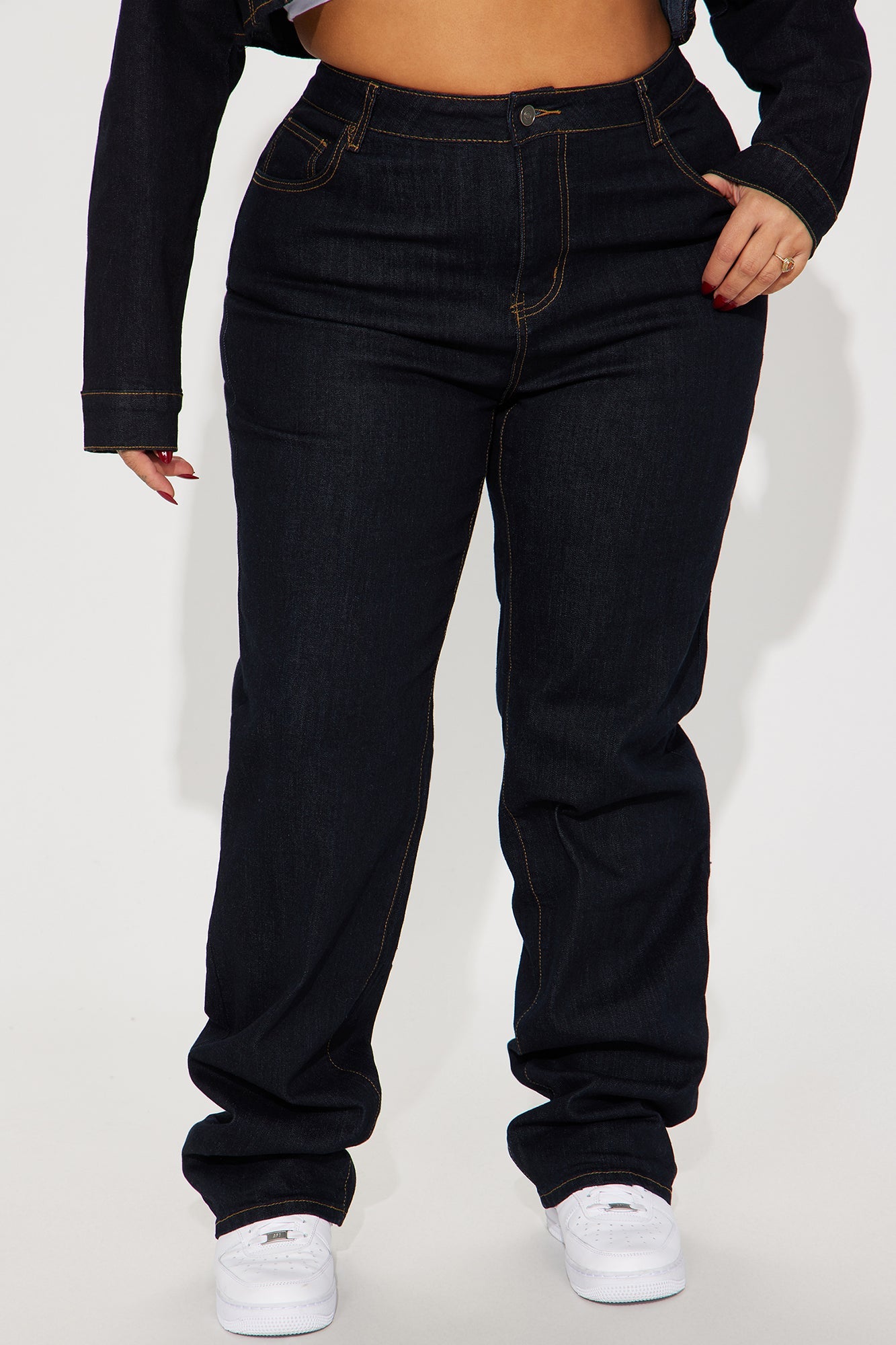 Pinegrove Stretch Straight Leg Jeans - Dark Wash