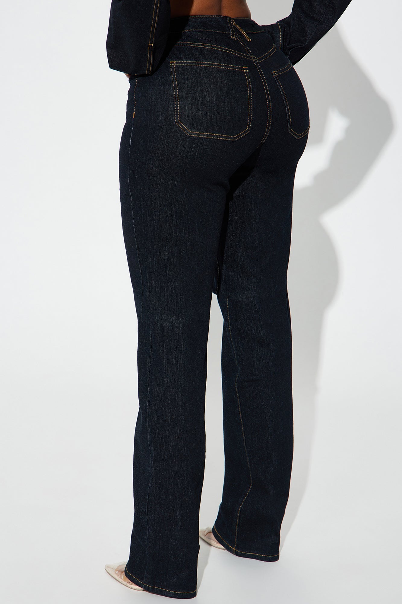 Pinegrove Stretch Straight Leg Jeans - Dark Wash