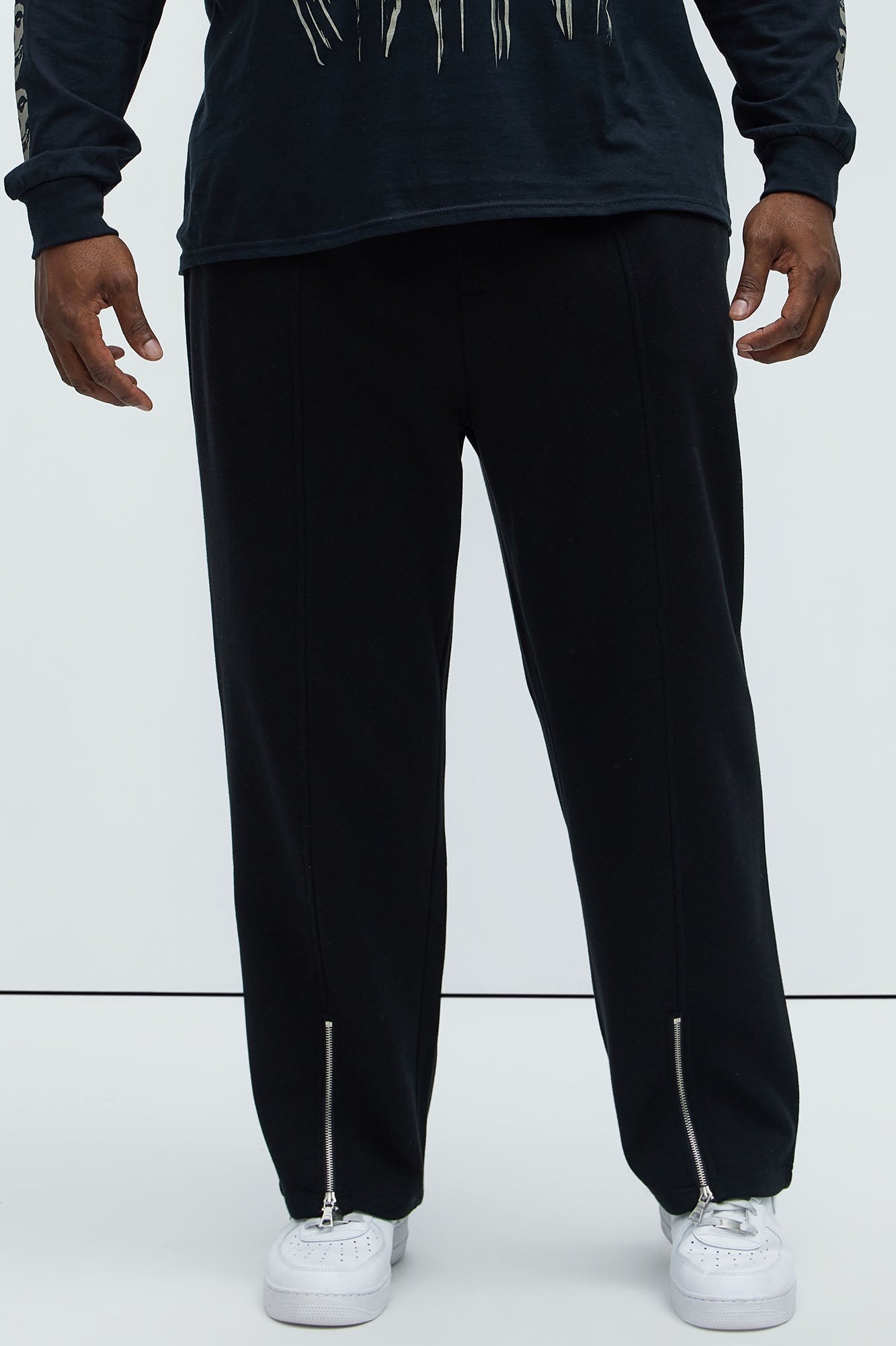 Tyson Elm Zip Hem Straight Sweatpants - Black