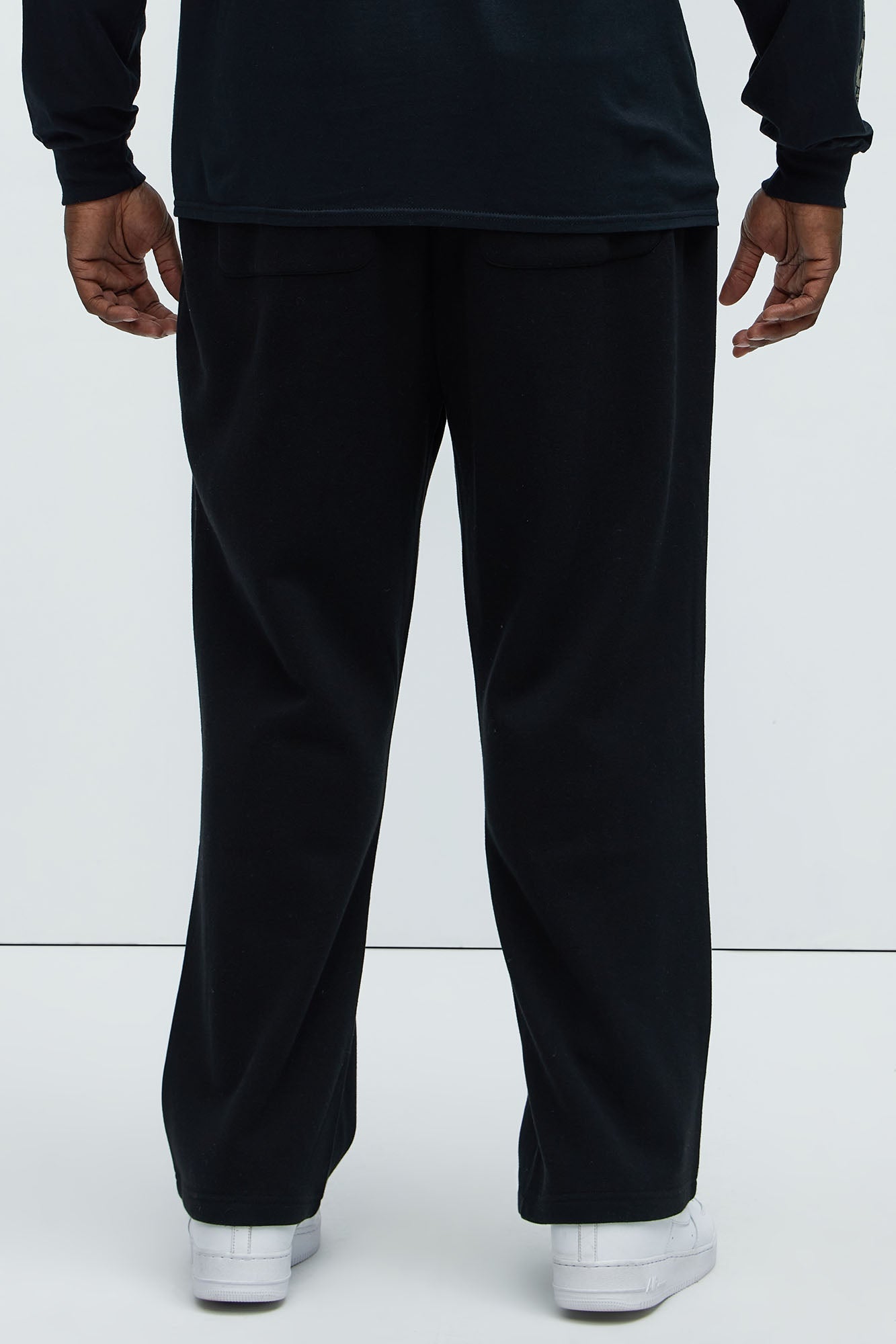 Tyson Elm Zip Hem Straight Sweatpants - Black