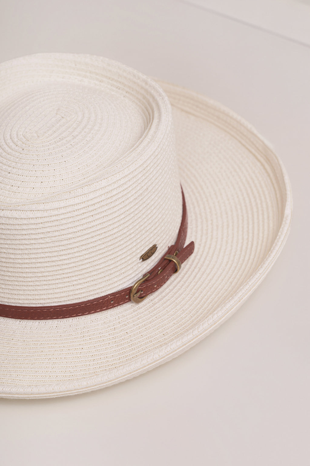 White Sunrise Dunes Hat