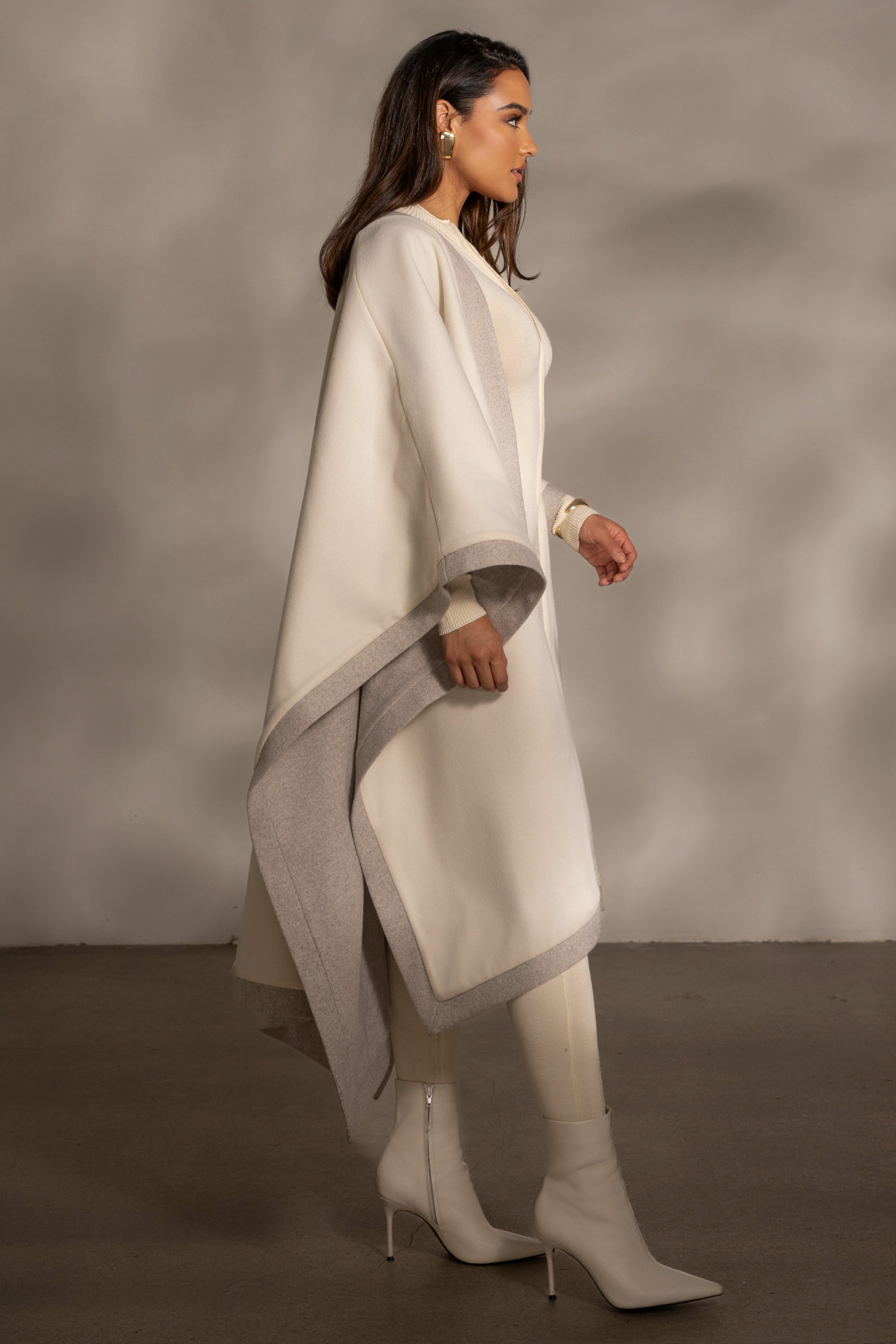 Ivory Park City Reversible Shawl