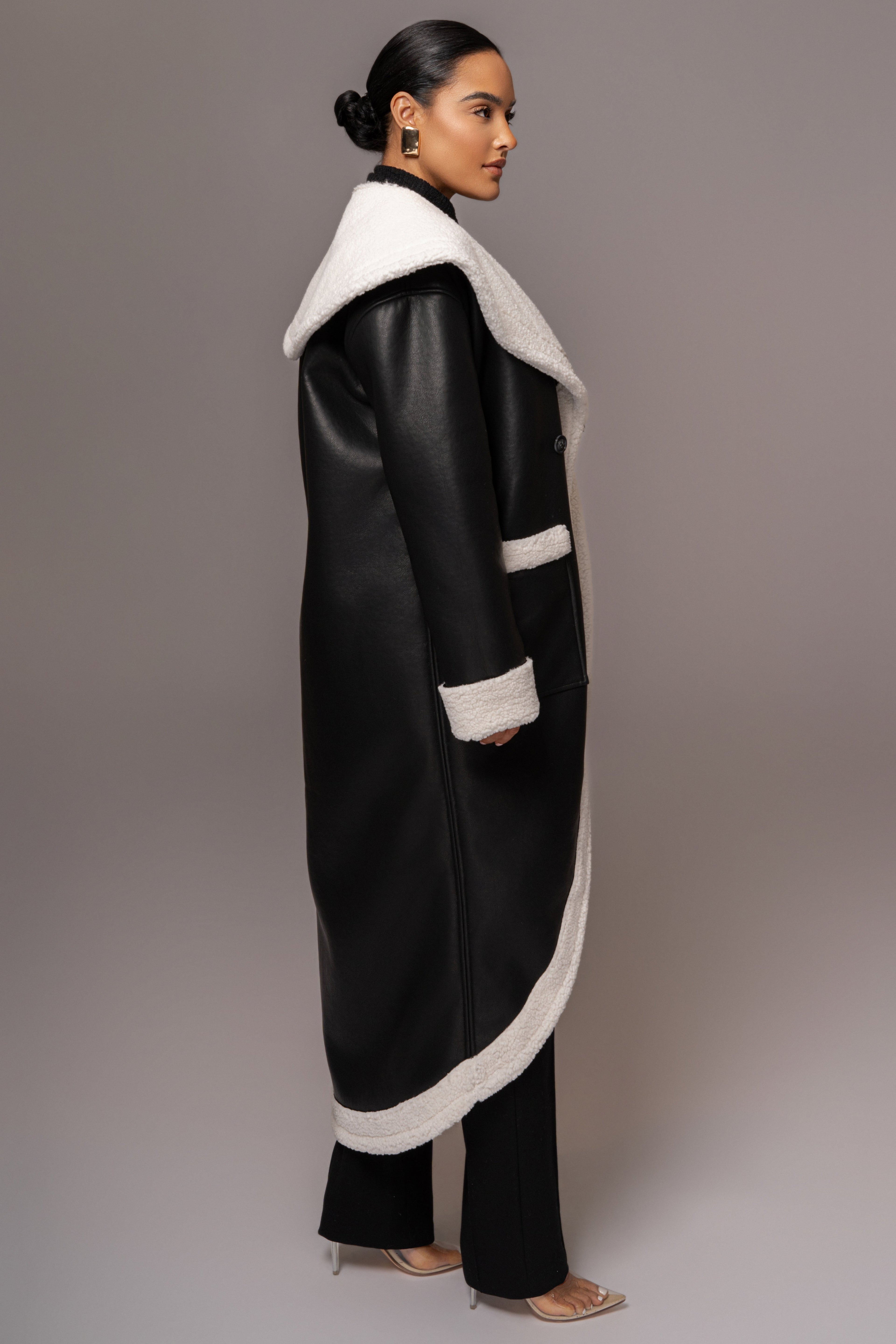 Black Jaida Reversible Teddy Coat