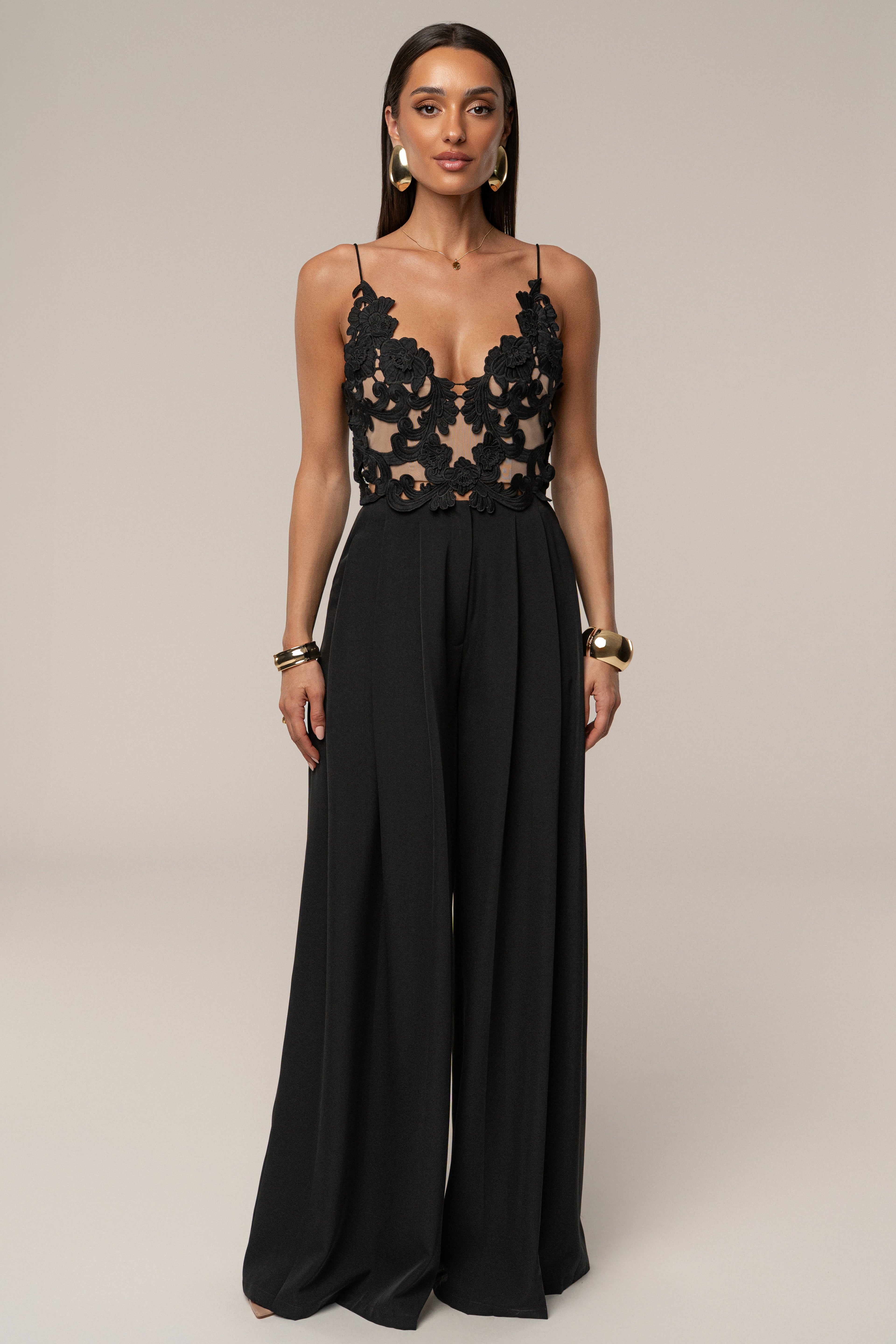Black Anahi Embroidered Top